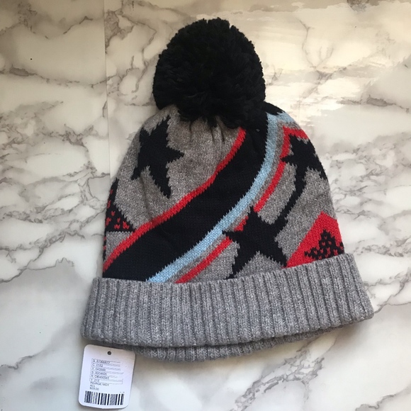 Urban Outfitters Gray Stars Pom Pom Beanie - Picture 2 of 4